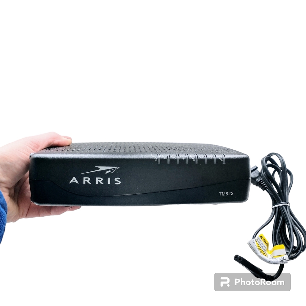 Arris TM822G Cable Modem Plus Voice/Telephone Over Cable Box - Battery Backup